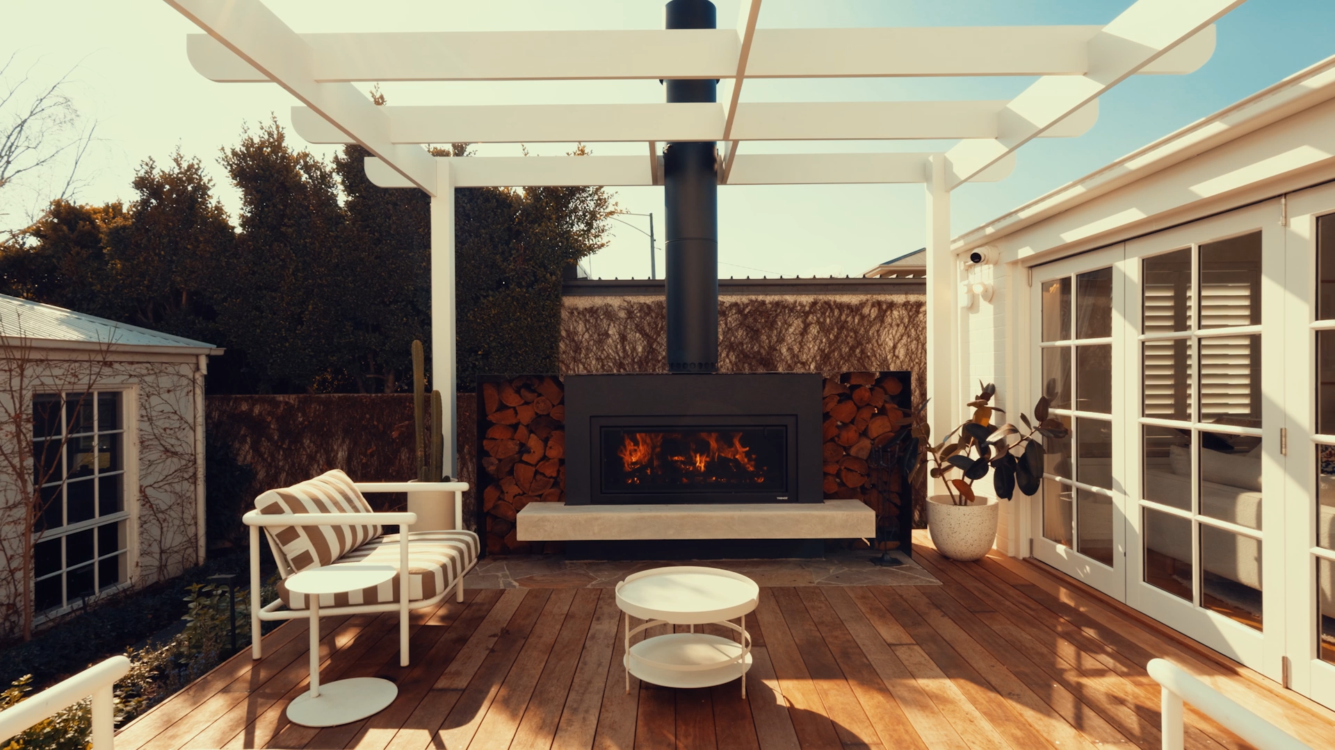 Create an Outdoor Space You’ll Love All Year Round
